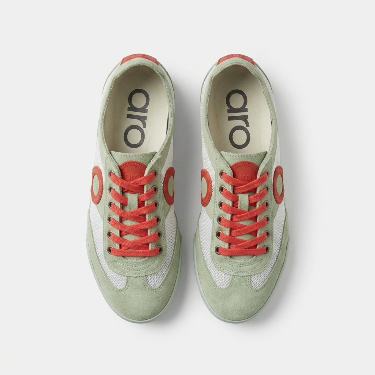 Aro Sneakers אחר יד שנייה בנמיז - Nemyz