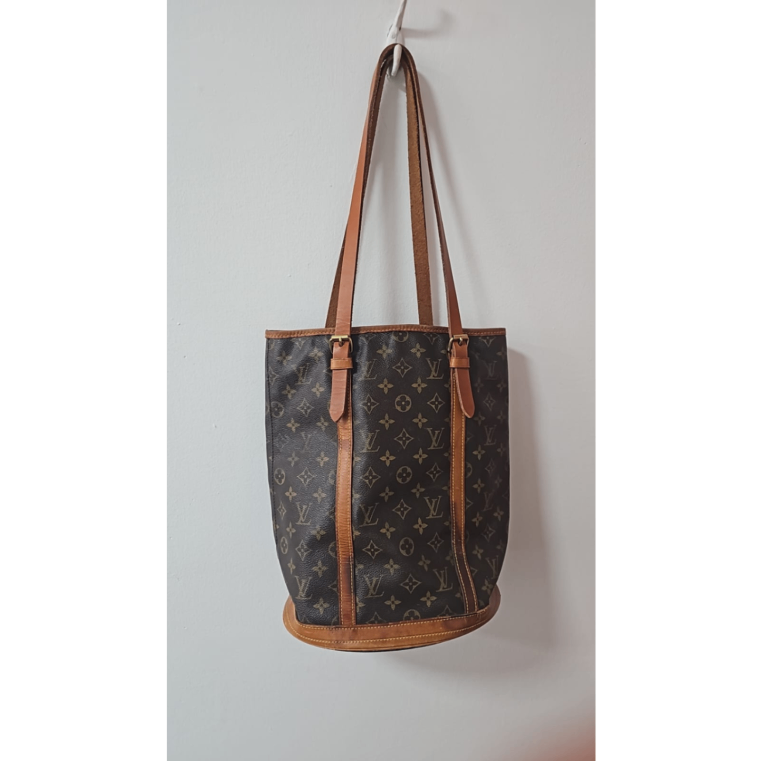 לואי ויטון באקט Louis Vuitton - לואי ויטון יד שנייה בנמיז - Nemyz