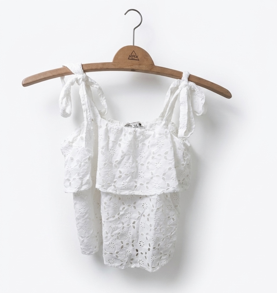 גופיית תחרה לבנה American Eagle – אמריקן איגל יד שנייה בנמיז - Nemyz