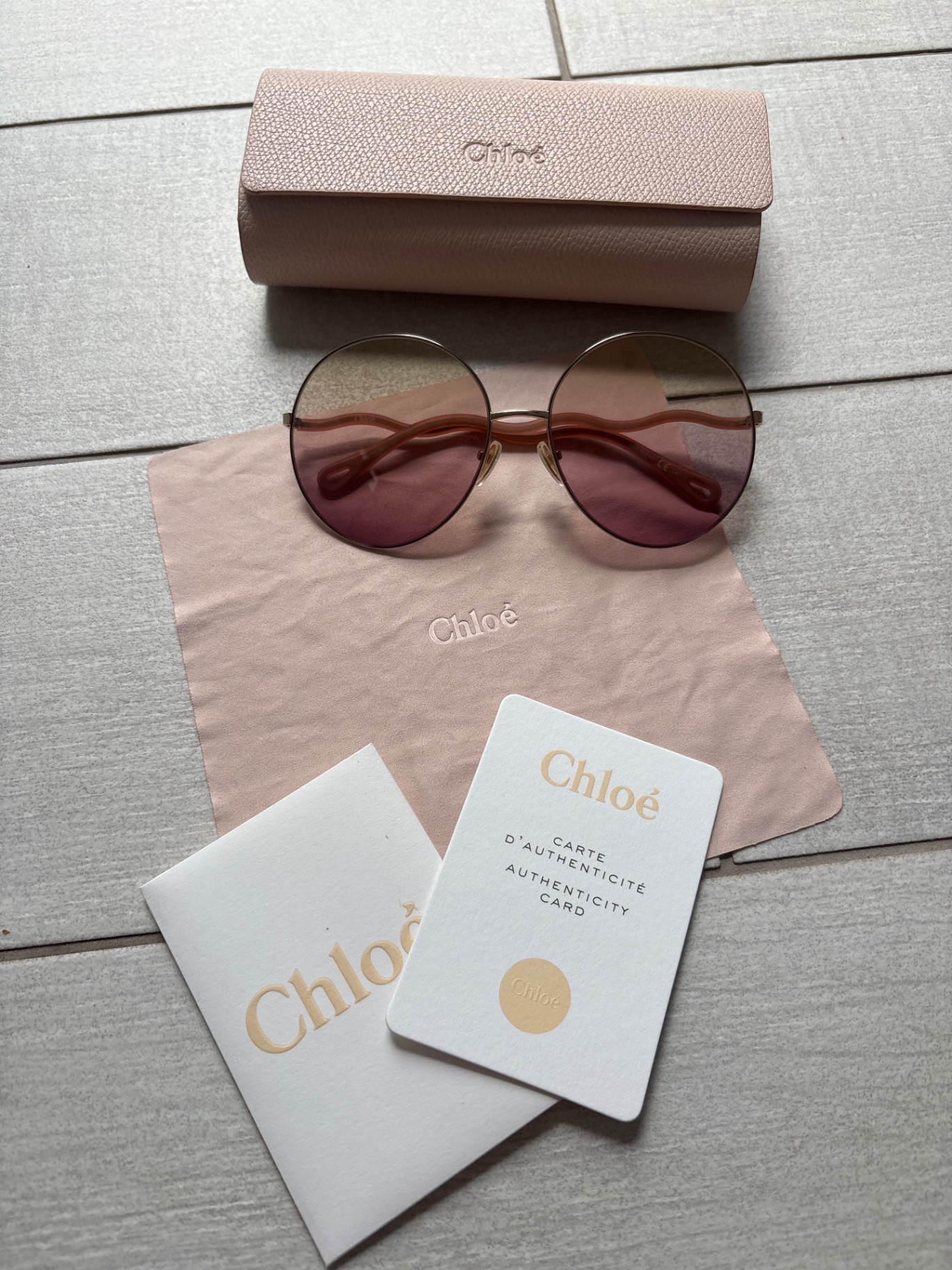 משקפי שמש של קלואה Chloé – קלואה​ יד שנייה בנמיז - Nemyz