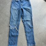 Mom jeans topshop Topshop-טופ שופ יד שנייה בנמיז - Nemyz