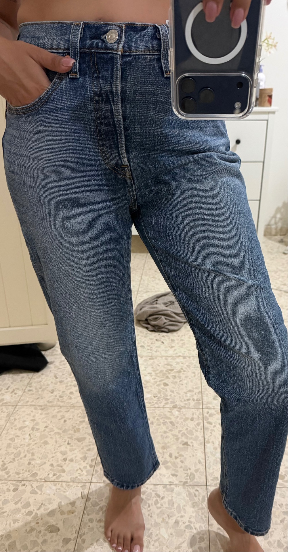 ג׳ינס ליוויס Levi's - ליווייס יד שנייה בנמיז - Nemyz