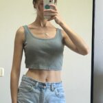 גופייה ירוקה יוניקלו יוניקלו – Uniqlo יד שנייה בנמיז - Nemyz