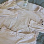 סט פיג׳מה ורוד H&M - אייץ' אנד אם יד שנייה בנמיז - Nemyz