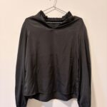 חולצה שחורה מנומרת Vero Moda – ורו מודה יד שנייה בנמיז - Nemyz