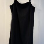 שמלת מיני שחורה H&M - אייץ' אנד אם יד שנייה בנמיז - Nemyz
