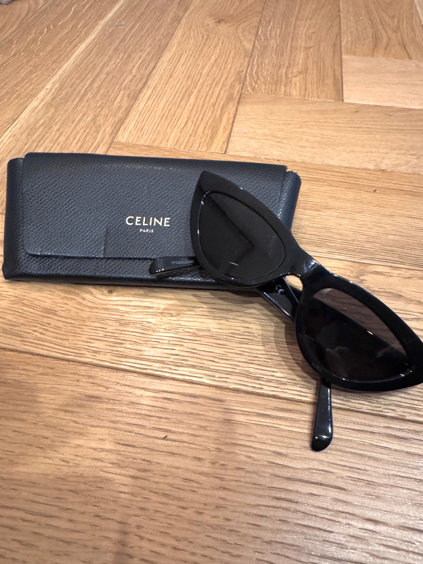 משקפי שמש Celine Celine – סלין יד שנייה בנמיז - Nemyz
