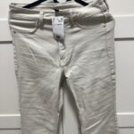 ג׳ינס שמנת H&M H&M - אייץ' אנד אם יד שנייה בנמיז - Nemyz
