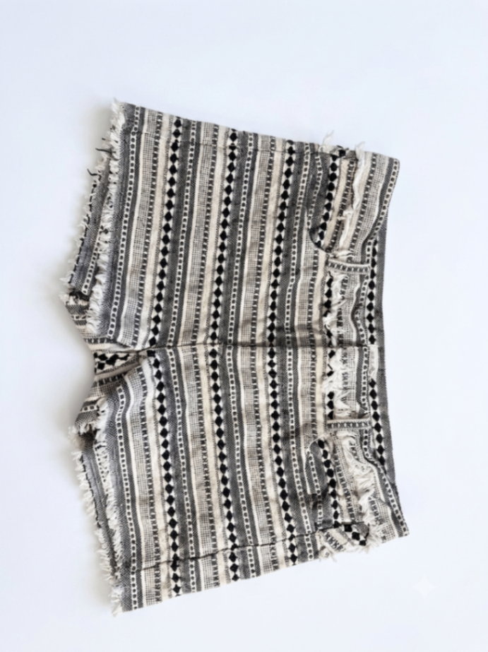 מכנס קצר Sacks Sacks – סאקס יד שנייה בנמיז - Nemyz