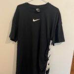 שמלה נייקי Nike - נייקי יד שנייה בנמיז - Nemyz