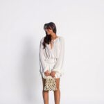 שמלת מיני מבד שיפון Bershka – ברשקה יד שנייה בנמיז - Nemyz