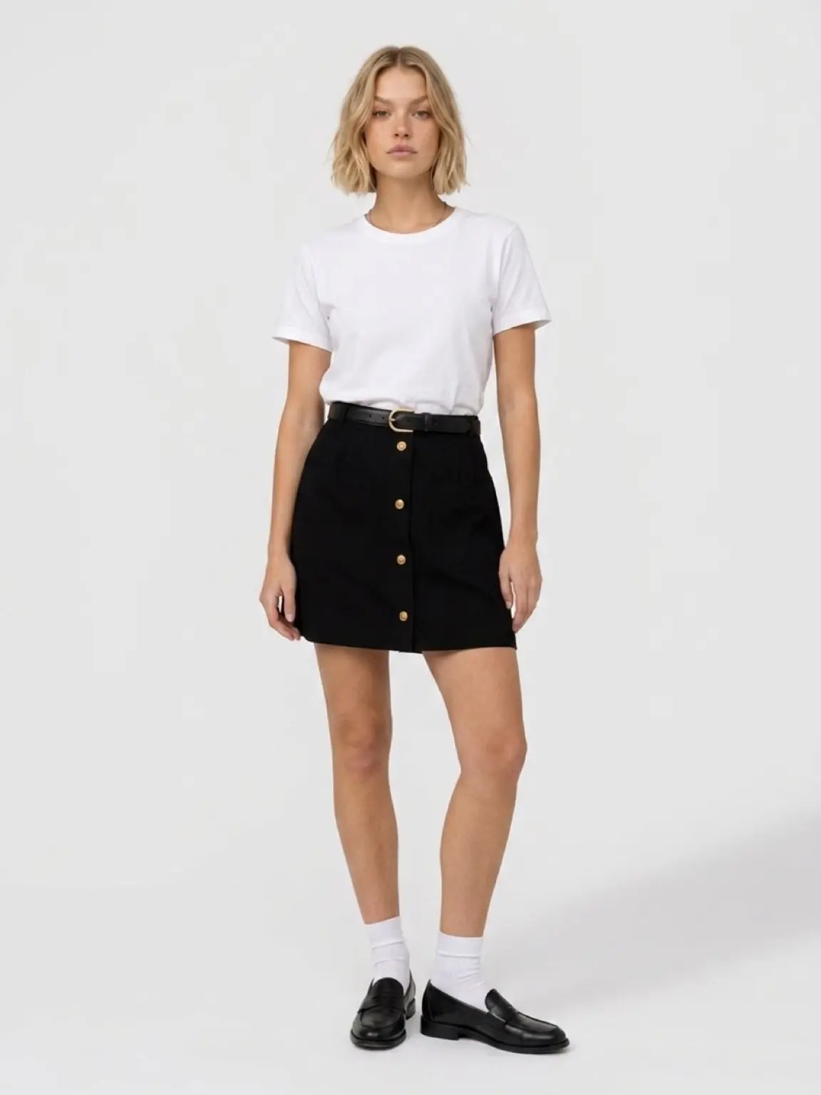 חצאית ולנטינו וינטג׳ Valentino – ולנטינו​ יד שנייה בנמיז - Nemyz