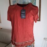 טישרט fringe צבע חלו Marks & Spencer - מארקס אנד ספנסר יד שנייה בנמיז - Nemyz