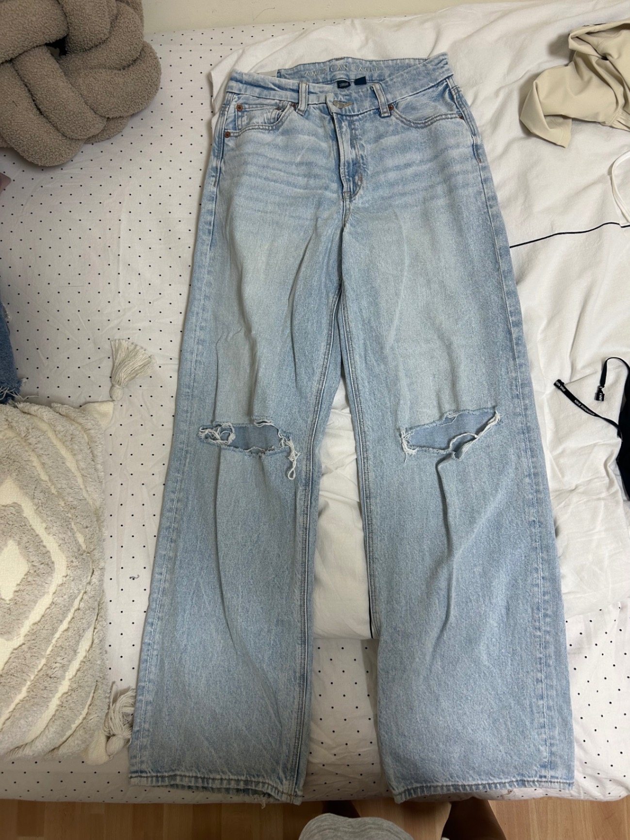 ג׳ינס אמריקן איגל American Eagle – אמריקן איגל יד שנייה בנמיז - Nemyz