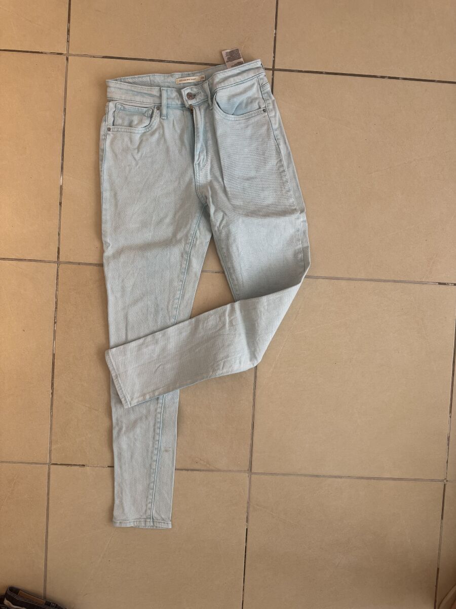 ג׳ינס ליוויס בהיר Levi's - ליווייס יד שנייה בנמיז - Nemyz