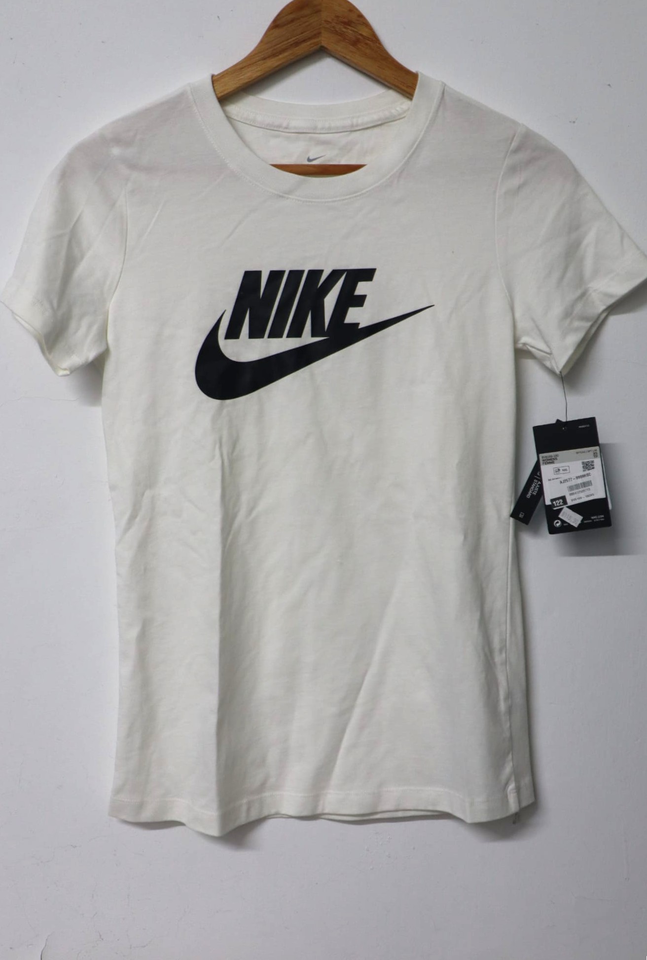 חולצת Nike לבנה Nike - נייקי יד שנייה בנמיז - Nemyz