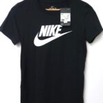 חולצת NIKE שחורה Nike - נייקי יד שנייה בנמיז - Nemyz