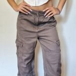 טופ לבן ומחמיא מאוד! Topshop-טופ שופ יד שנייה בנמיז - Nemyz