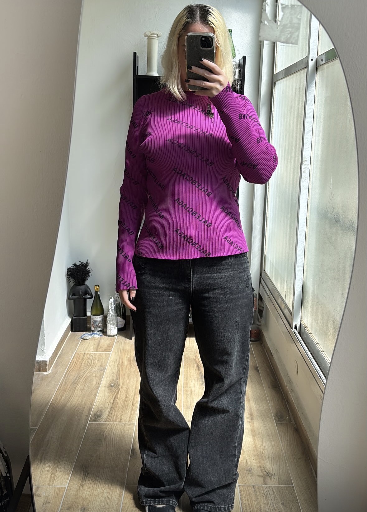 סוודר ורוד בלנסיאגה Balenciaga – בלנסיאגה יד שנייה בנמיז - Nemyz