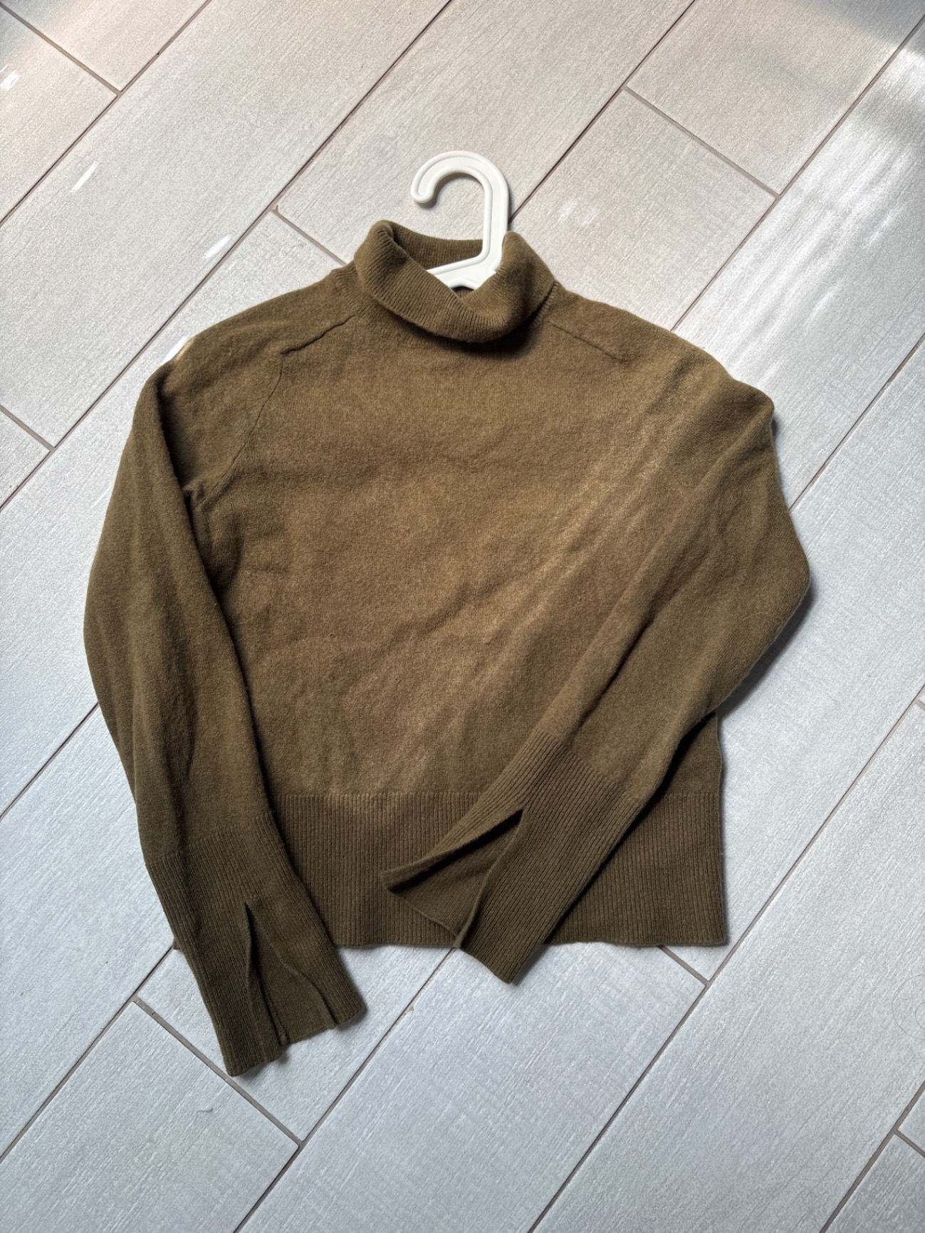 סוודר גולף קשמיר Massimo Dutti - מסימו דוטי יד שנייה בנמיז - Nemyz