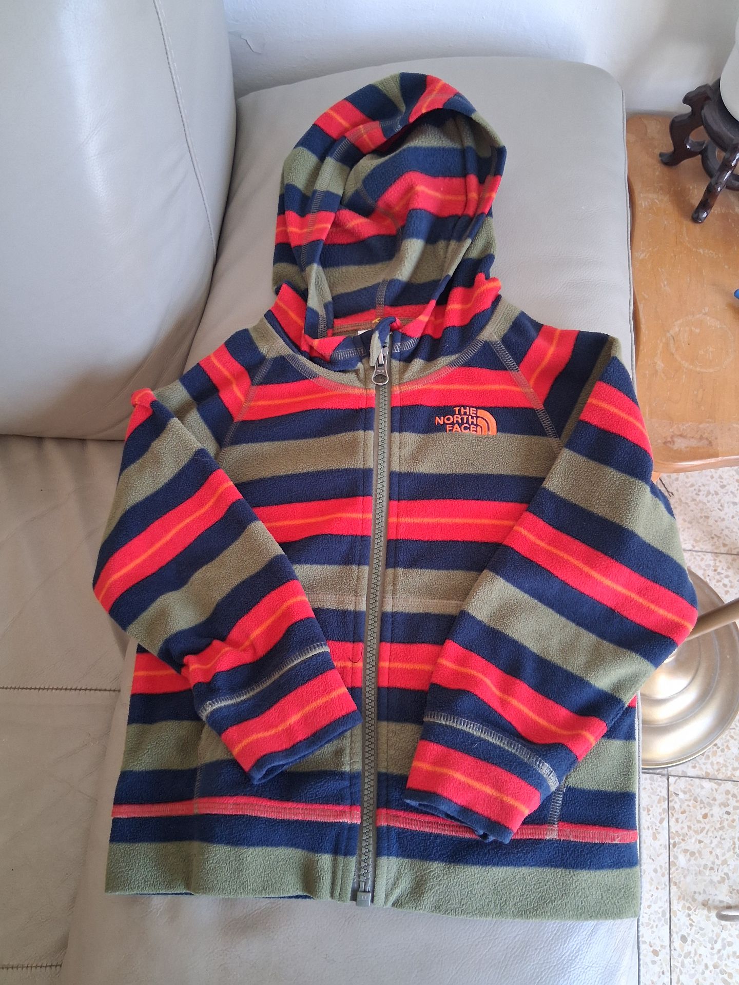 סוודר פליז ילדים The North Face – דה נורת' פייס יד שנייה בנמיז - Nemyz