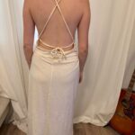 שמלה לבנה אסוס Asos – אסוס יד שנייה בנמיז - Nemyz