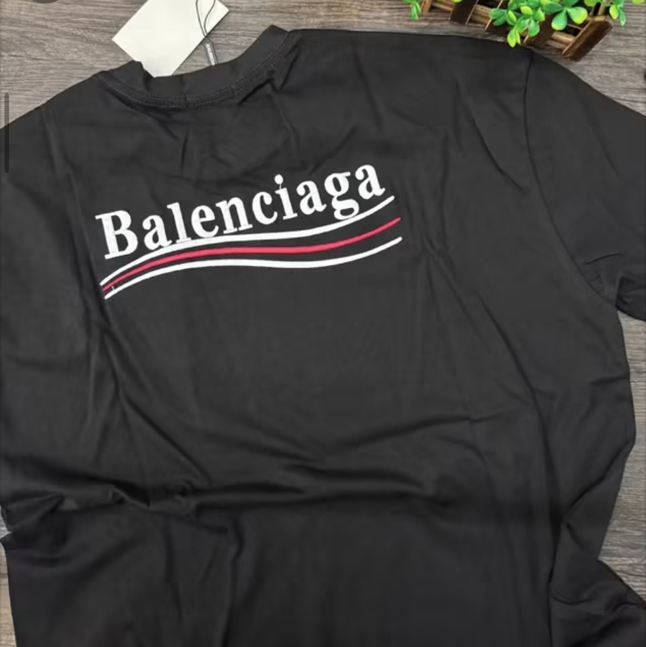 חולצה balenciaga 1:1 Balenciaga – בלנסיאגה יד שנייה בנמיז - Nemyz