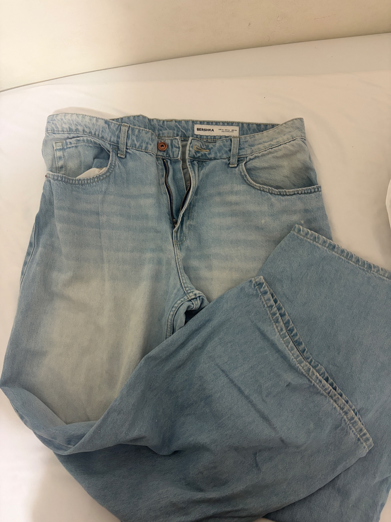 ג׳ינס ברשקה Bershka – ברשקה יד שנייה בנמיז - Nemyz