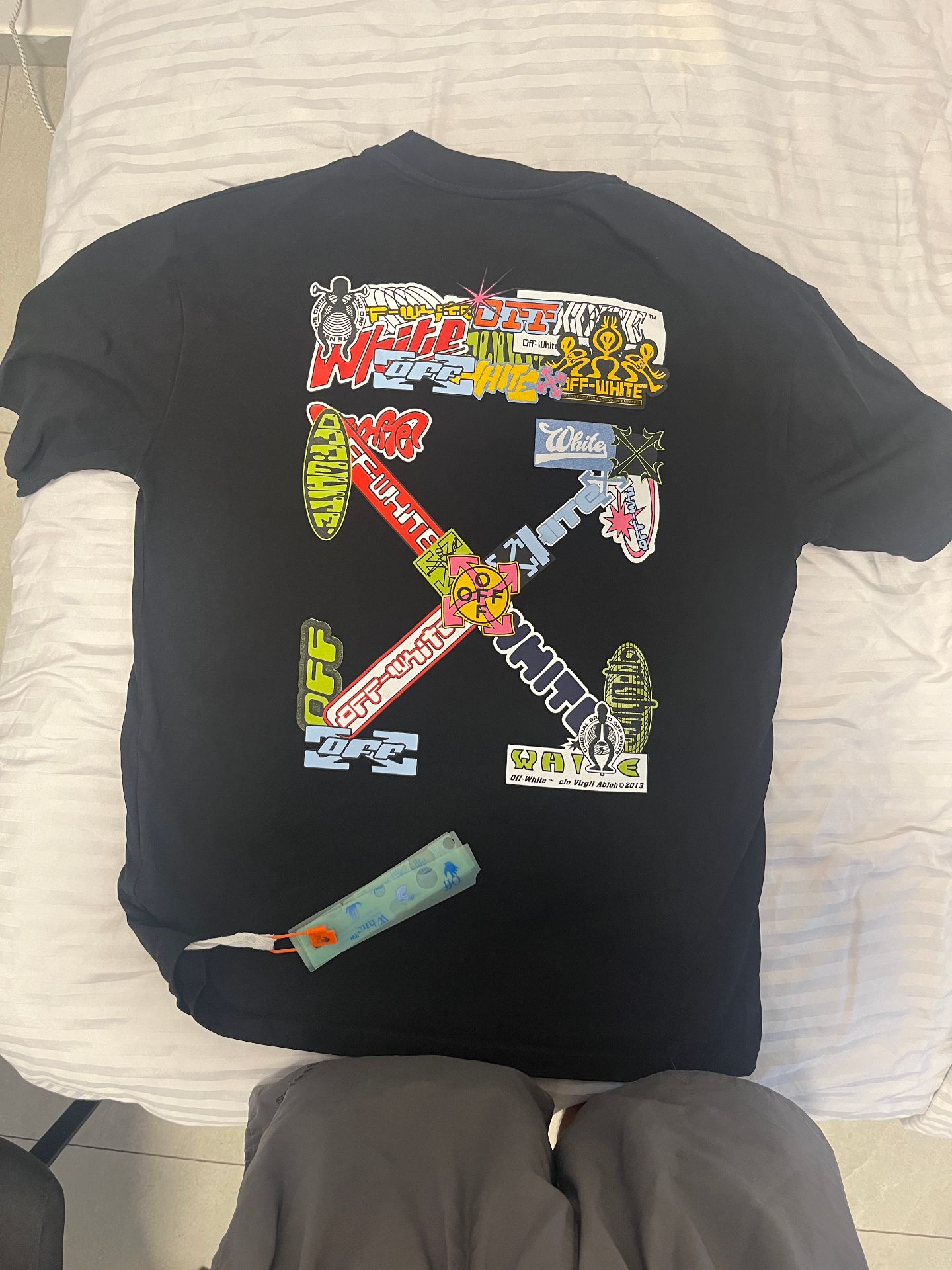 חולצת אוף וויט Off-White - אוף-ווייט יד שנייה בנמיז - Nemyz