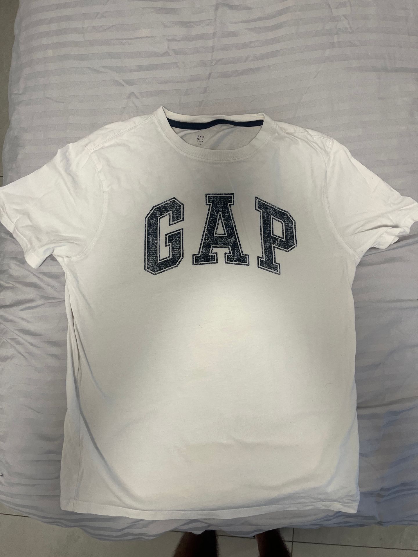 חולצה GAP GAP - גאפ יד שנייה בנמיז - Nemyz