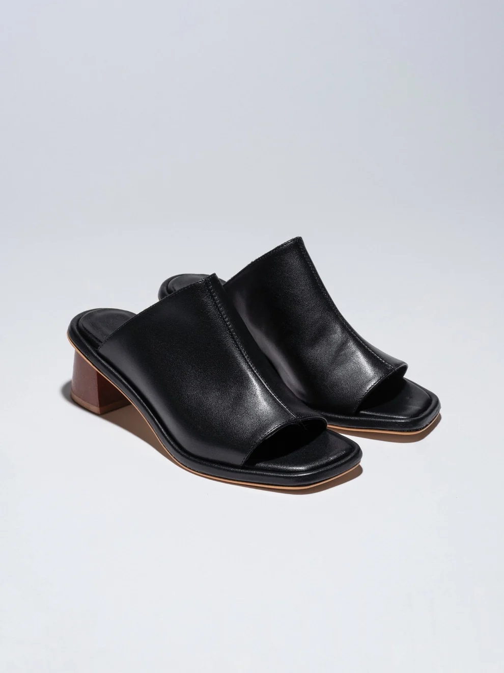 102052 Terra Mules Black 3721393