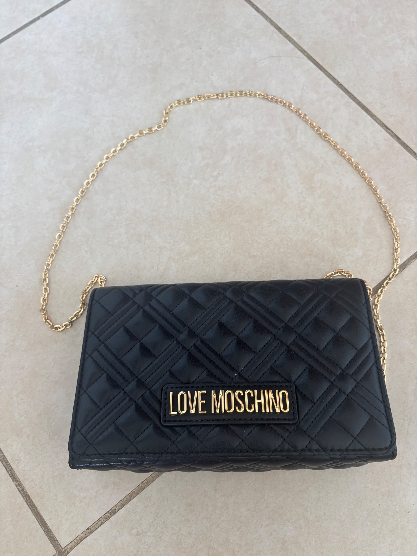 תיק מעור מוסקינו Love Moschino - לאב מוסקינו יד שנייה בנמיז - Nemyz
