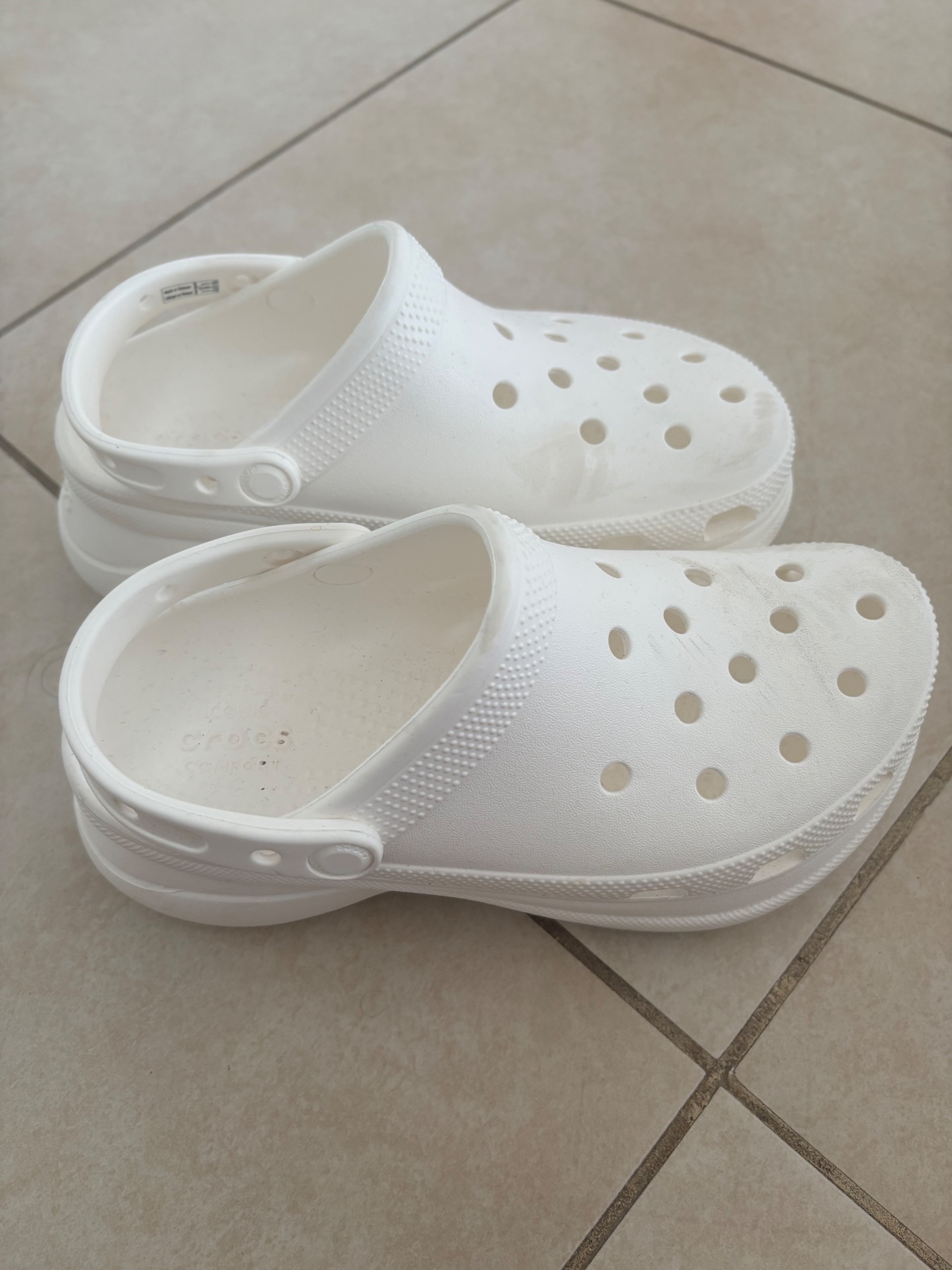 קרוקס פלטפורמה Crocs- קרוקס יד שנייה בנמיז - Nemyz