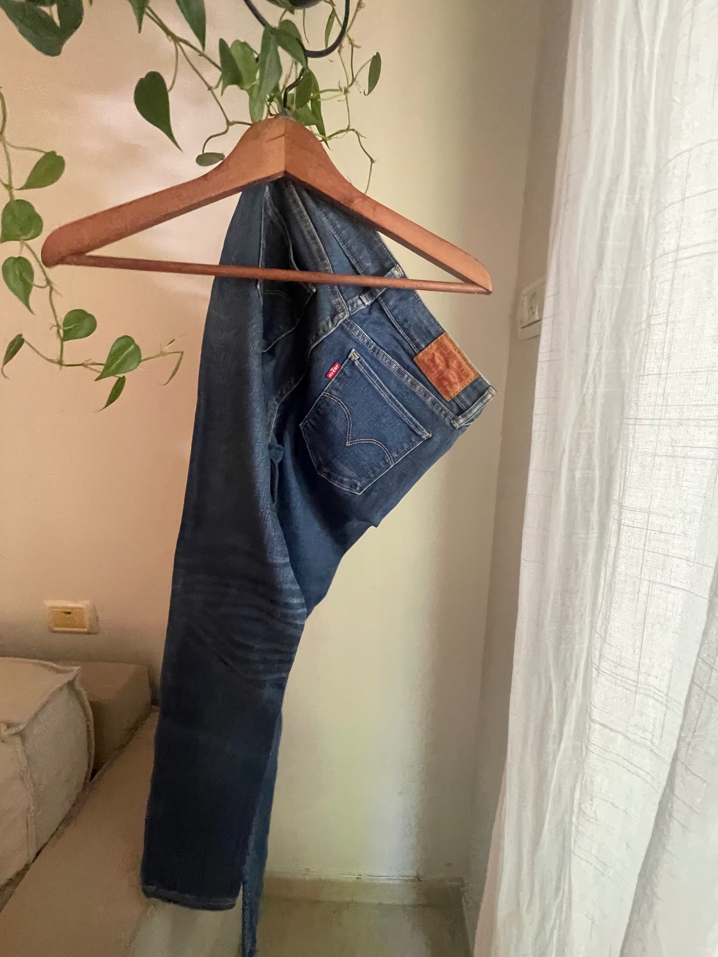 ג׳ינס ליוויס 711 Levi's - ליווייס יד שנייה בנמיז - Nemyz