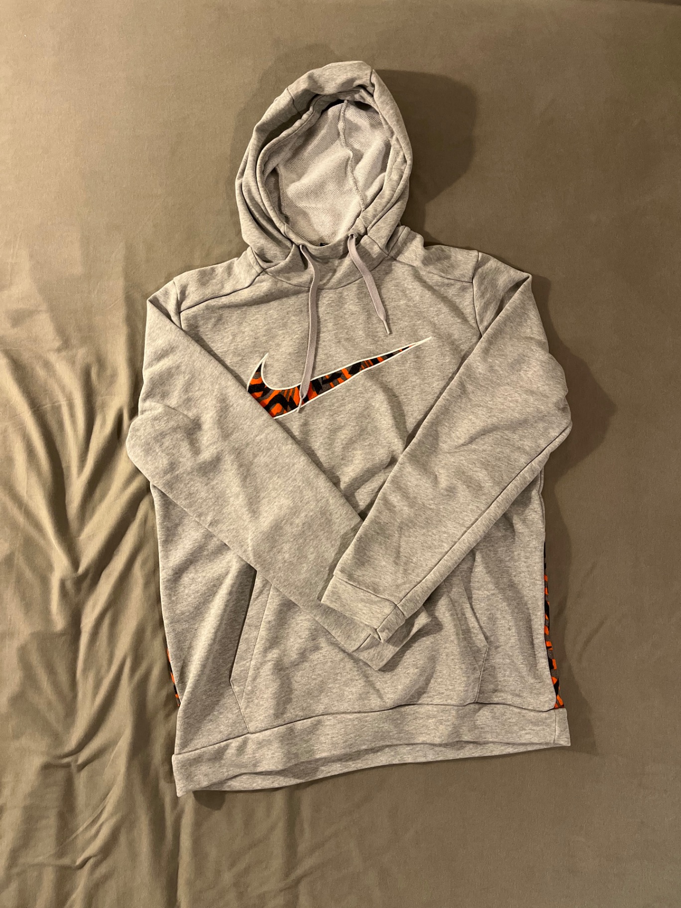 סווצ׳רט אפור דרי פיט Nike - נייקי יד שנייה בנמיז - Nemyz