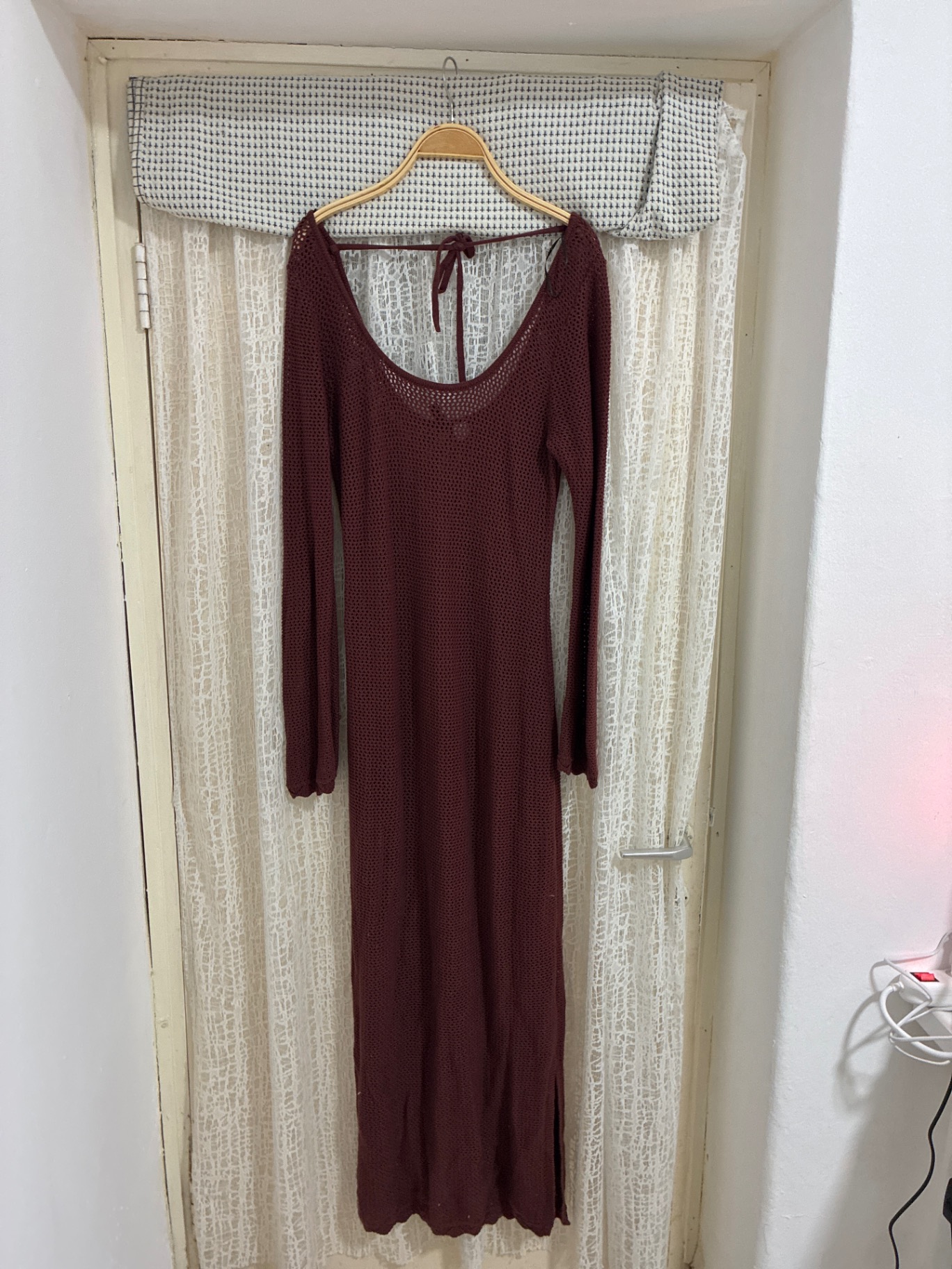 שמלת חוף סרוגה H&M - אייץ' אנד אם יד שנייה בנמיז - Nemyz
