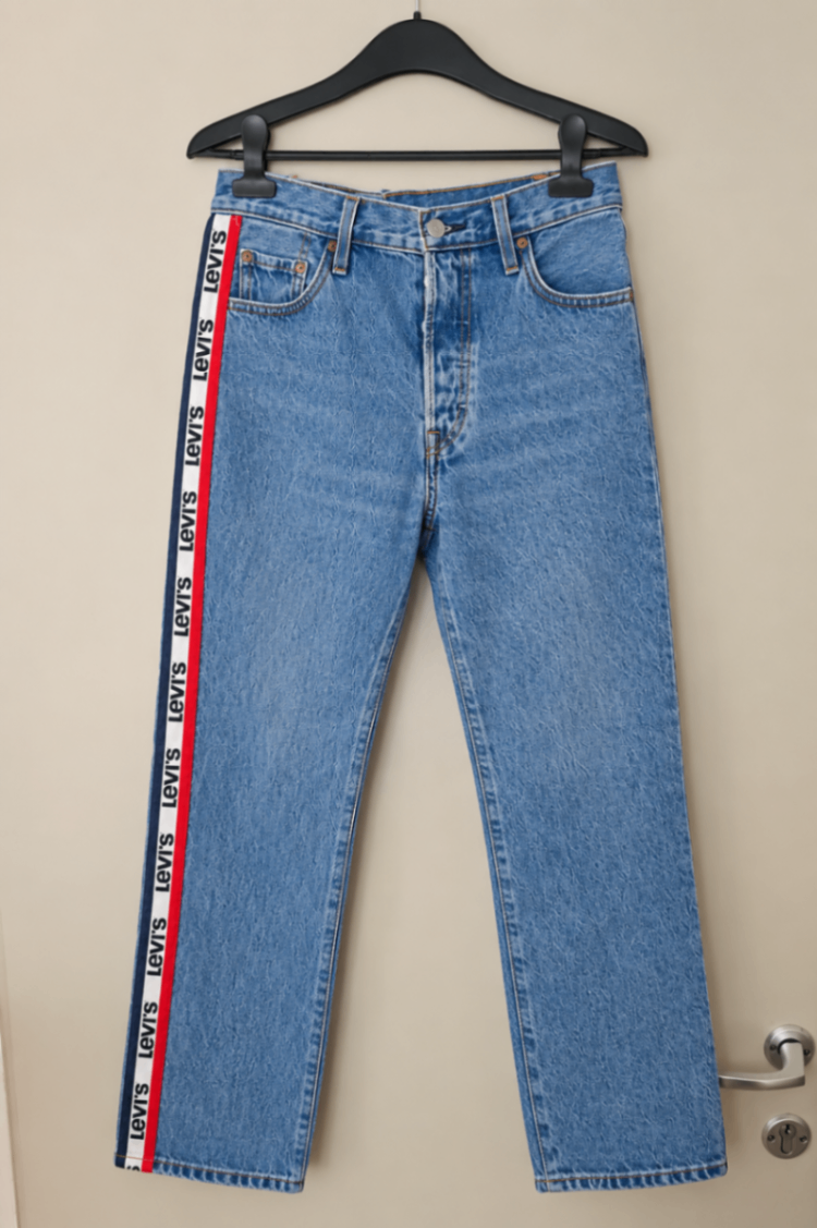ליוויס 501 לוגו Levi's - ליווייס יד שנייה בנמיז - Nemyz