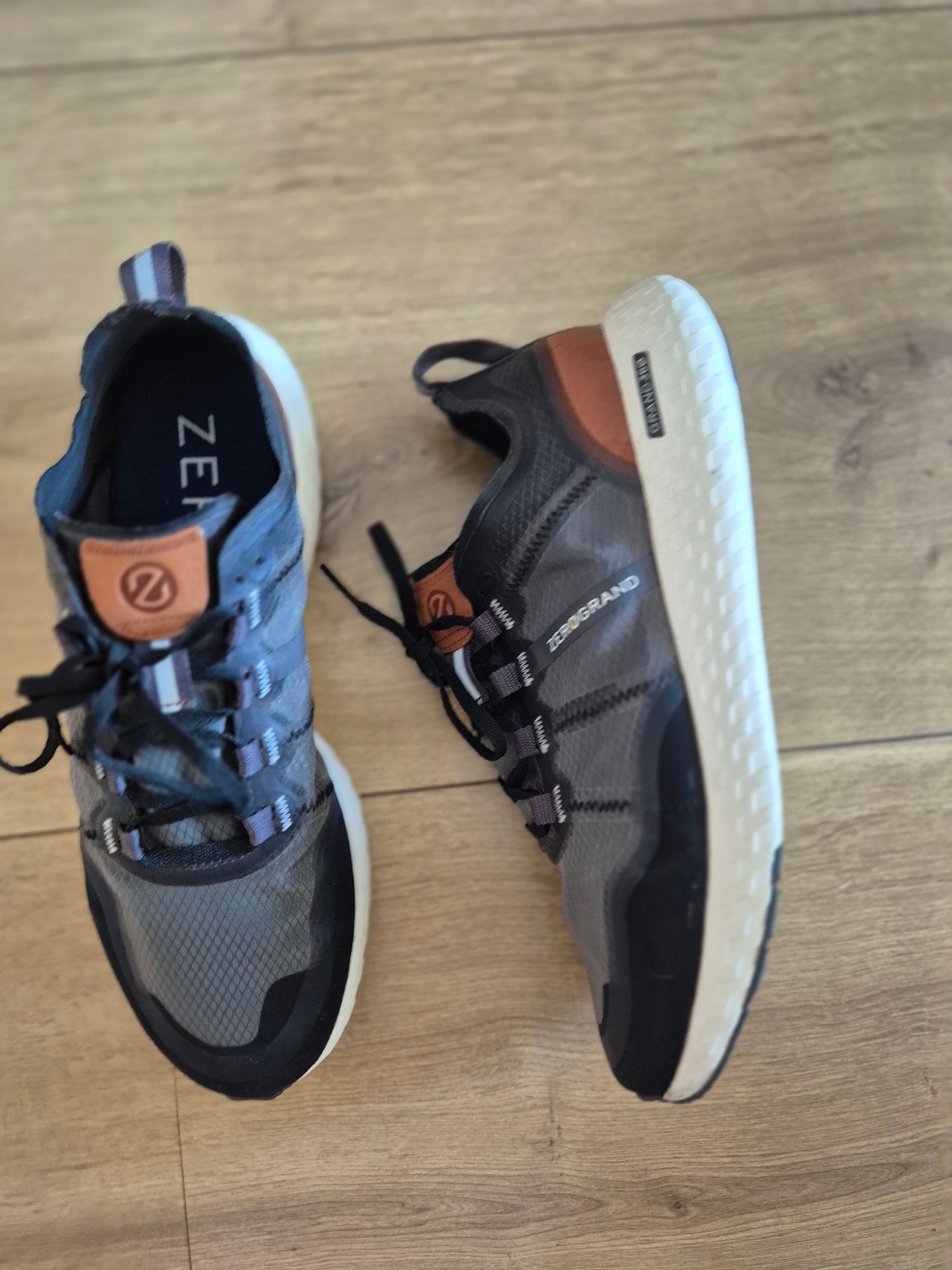 Cole Haan 10W Cole Haan – קול האן יד שנייה בנמיז - Nemyz