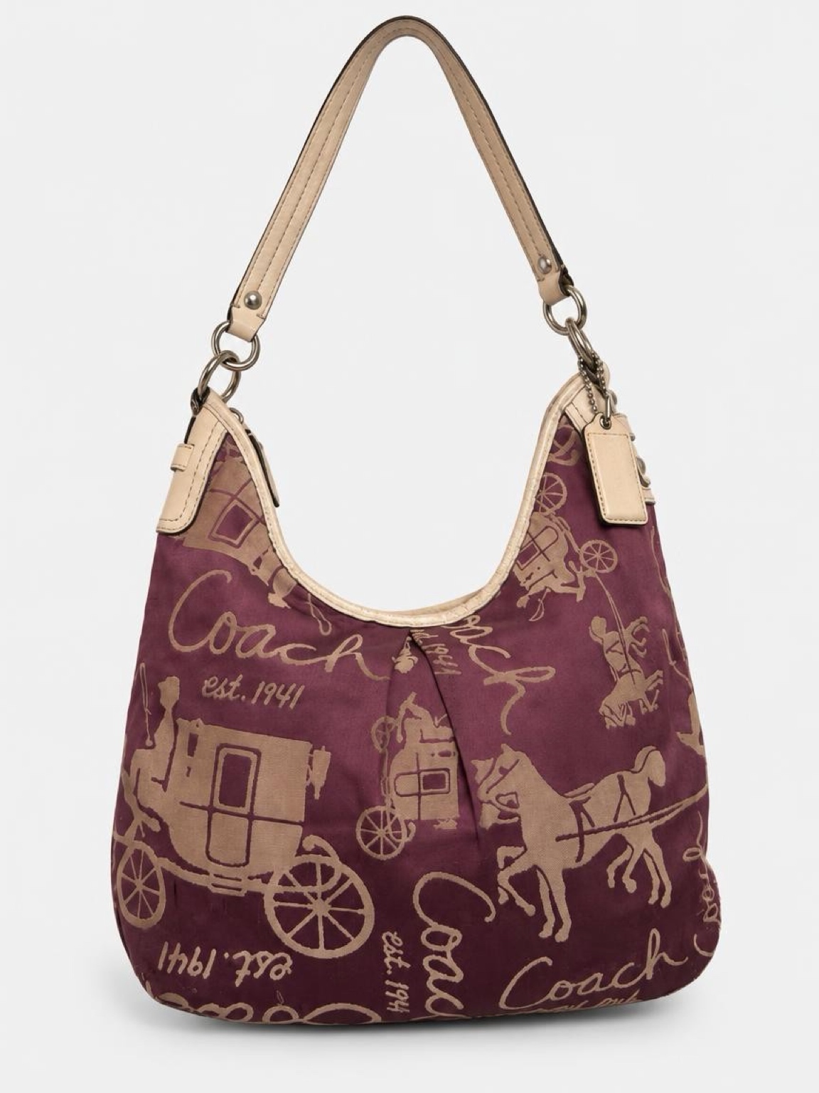Coach HorseCarriage Coach – קואץ' יד שנייה בנמיז - Nemyz