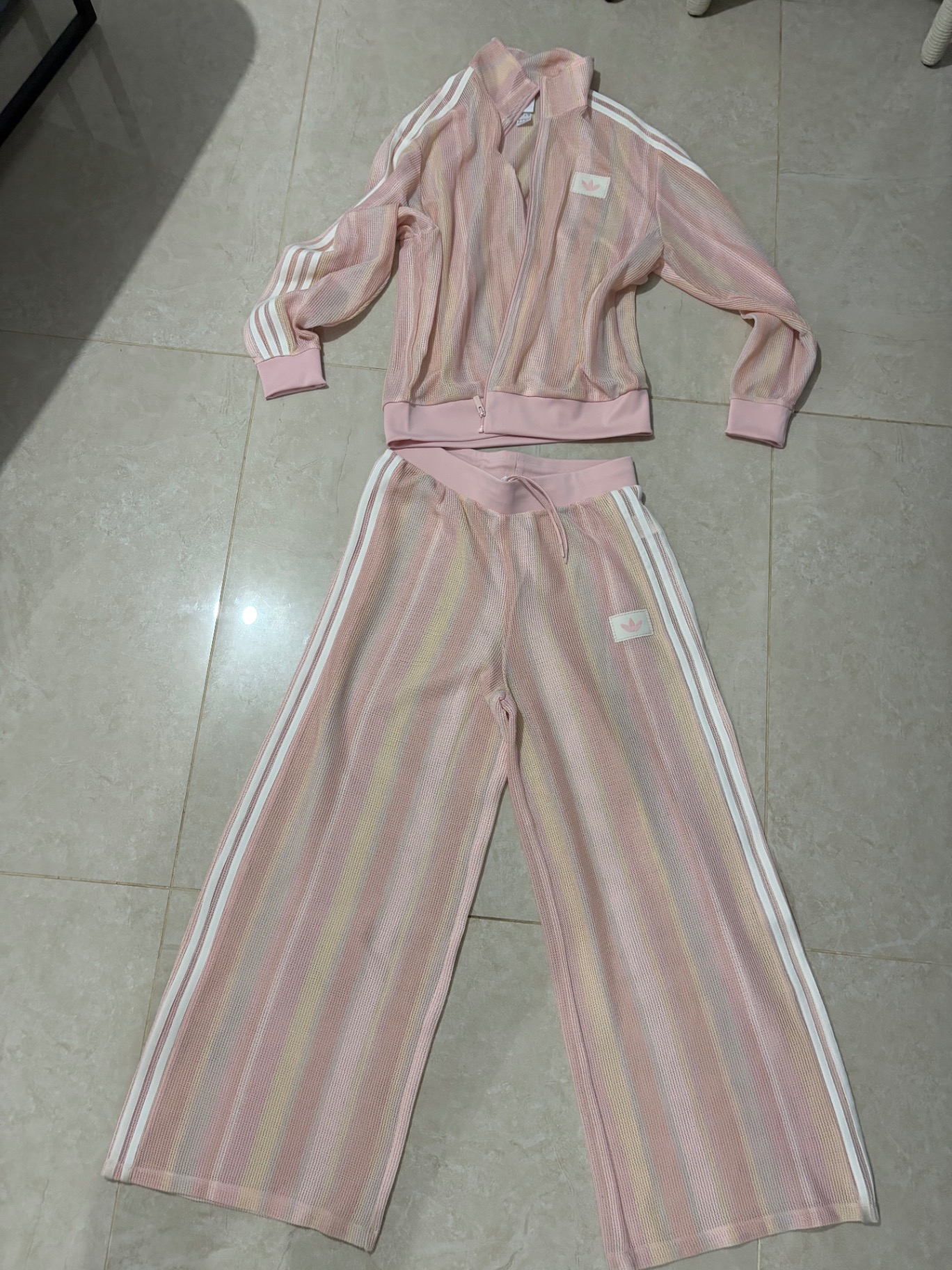 חליפה סרוגה אדידס Adidas – אדידס יד שנייה בנמיז - Nemyz