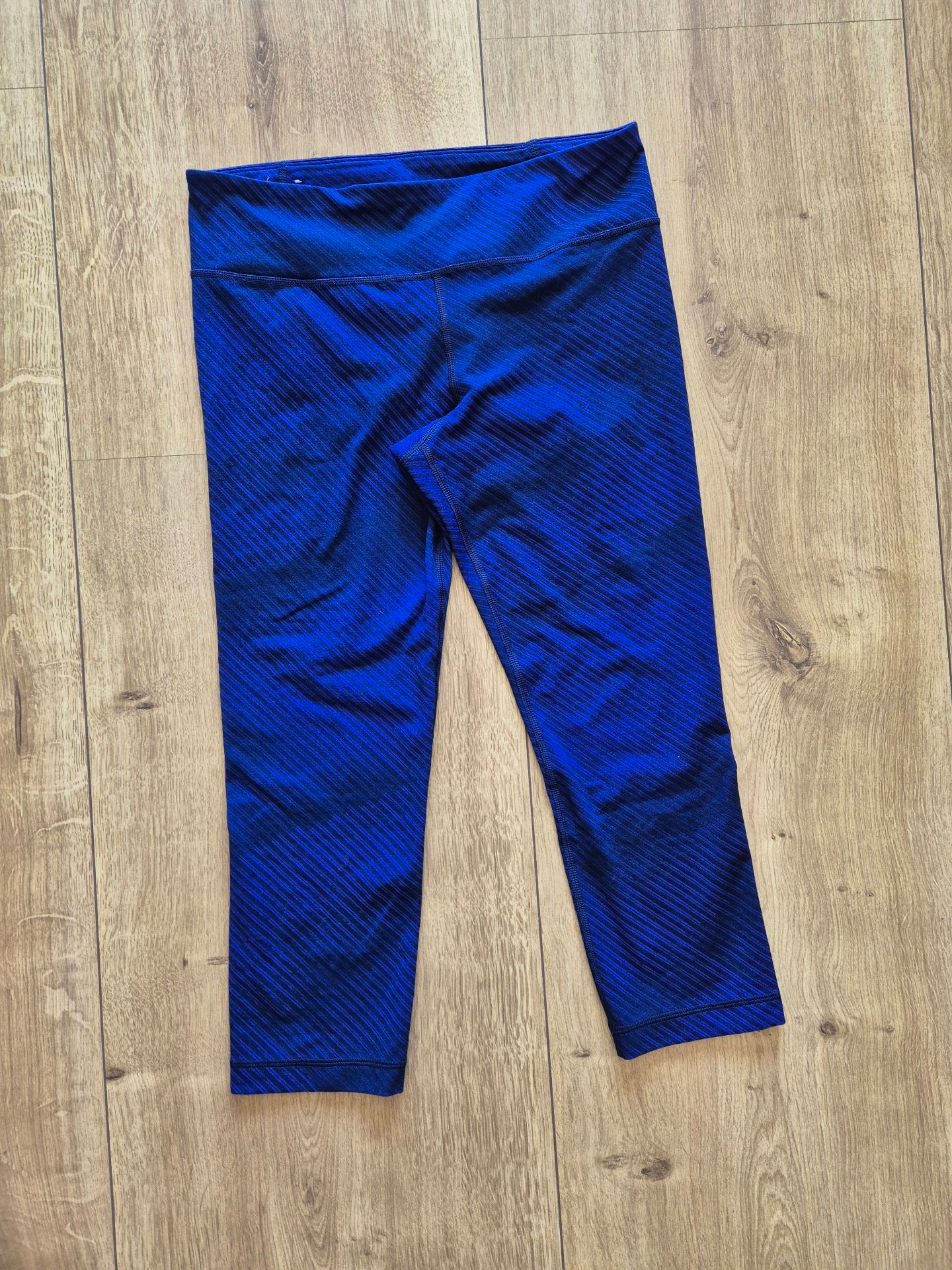 טייץ Under Armour אנדר ארמור – Under Armour יד שנייה בנמיז - Nemyz