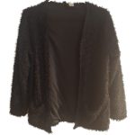 קרדיגן פרוותי שחור H&M - אייץ' אנד אם יד שנייה בנמיז - Nemyz