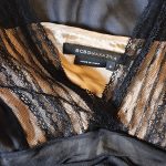 שמלת משי עם תחרה BCBG Maxazria – BCBG מקס עזריה יד שנייה בנמיז - Nemyz